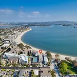 Bayfront Oasis Close To Boardwalk And Water