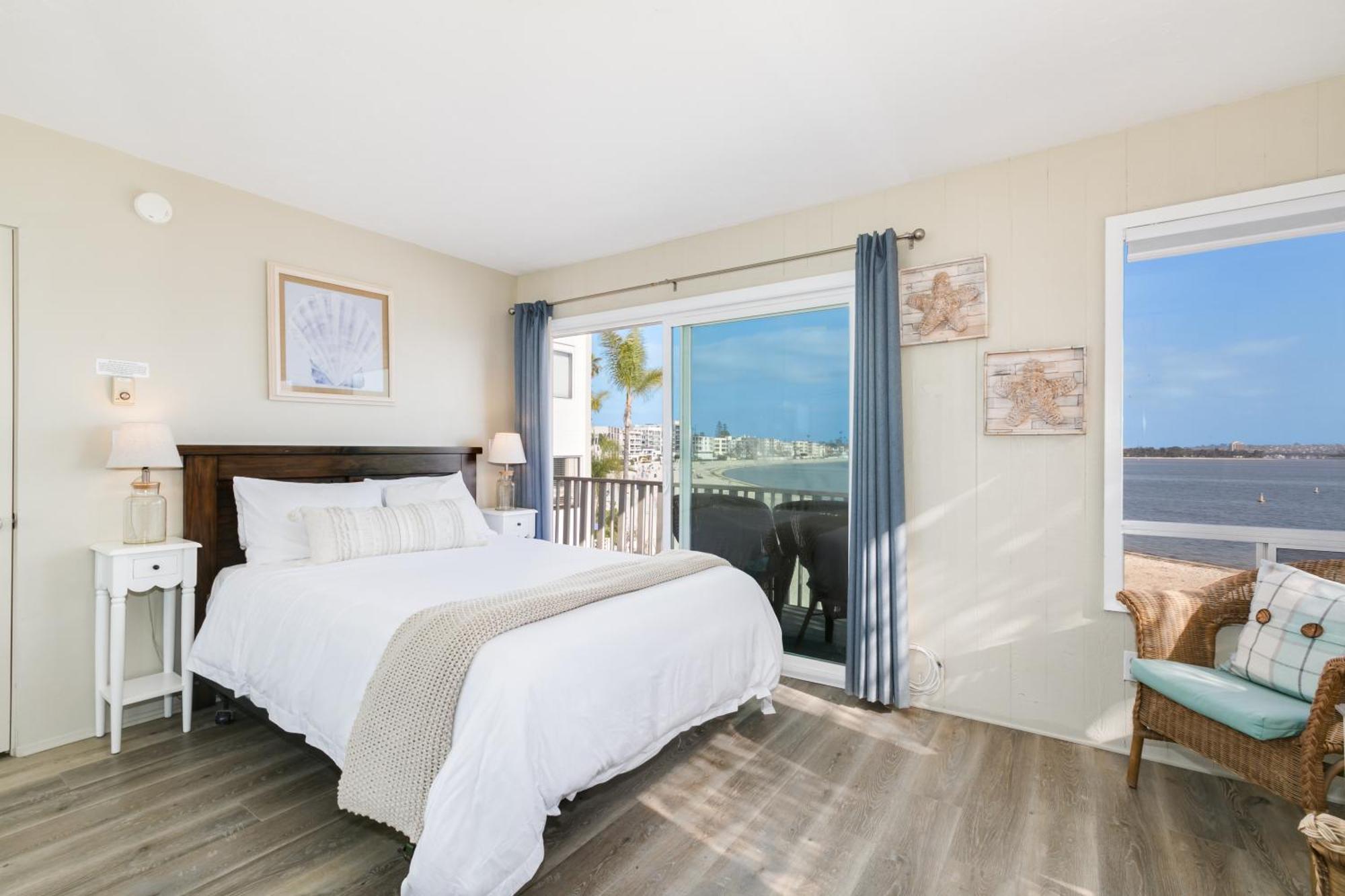 Holiday home Bayfront Oasis Close To Boardwalk And Water *